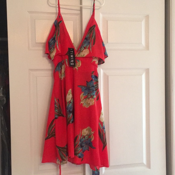 NWT HOST PICK Ruffled spaghetti strap dress - Picture 3 of 5